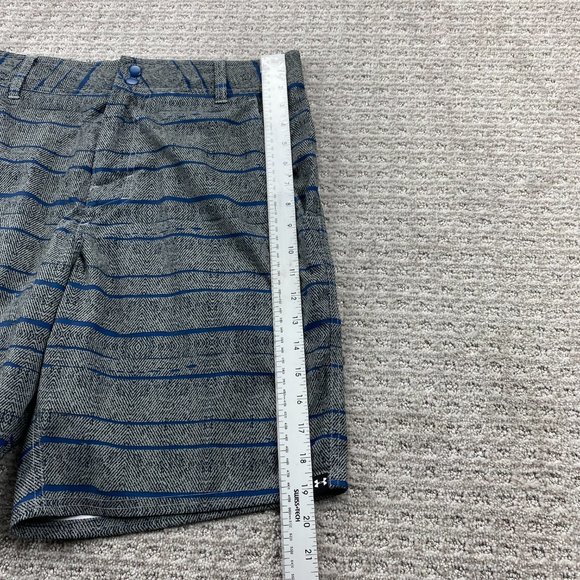 Under ARMOUR UA Swim Shorts Men 34 Gray Blue Striped Board Short Pants Outdoor - Picture 10 of 13